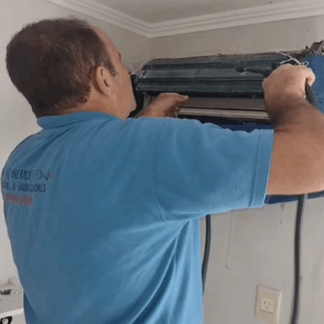 Higienização e limpeza ar condicionado split